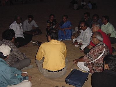 அனுமன்: வார்ப்பும் வனப்பும், கலந்துரையாடலுக்கு கடற்கரைக்கு வந்திருந்த கூட்டம்