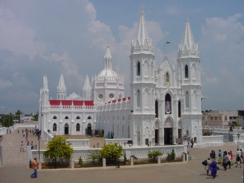 வேளாங்கண்ணி ஆரோக்கியமாதா ஆலயம்